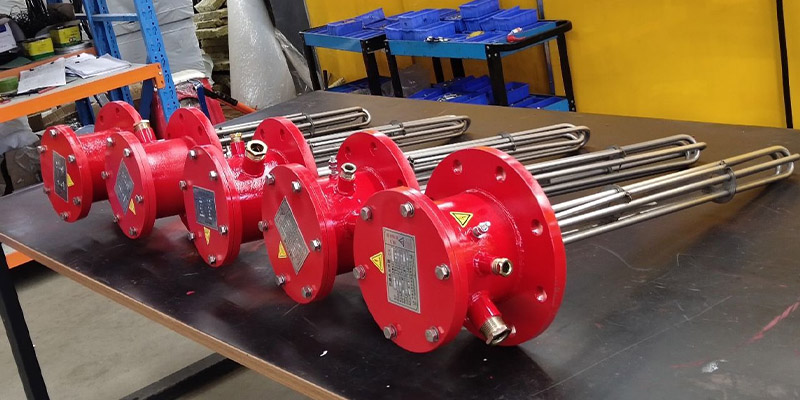 Explosion proof heater with heavy duty