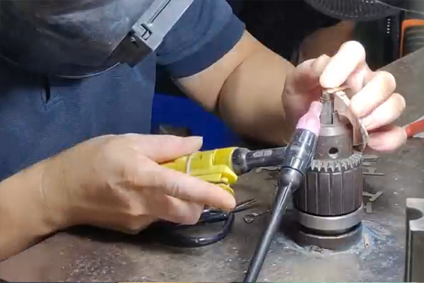 10.Flange Bracket Welding