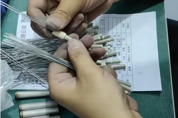 5.Inserting Lead Rod