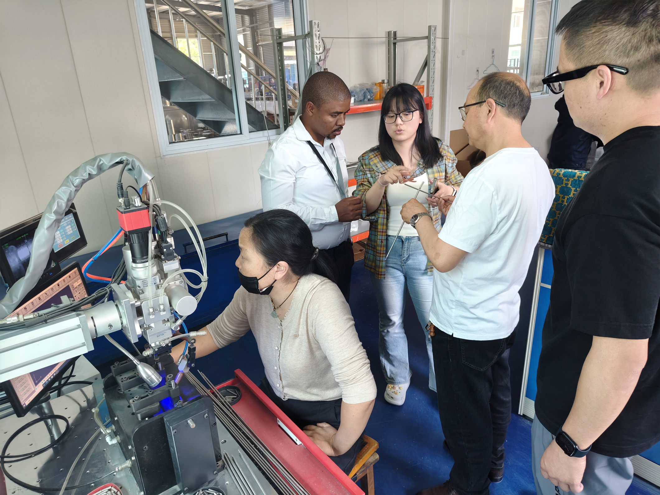 South African customers visit thermocouple factory - 2