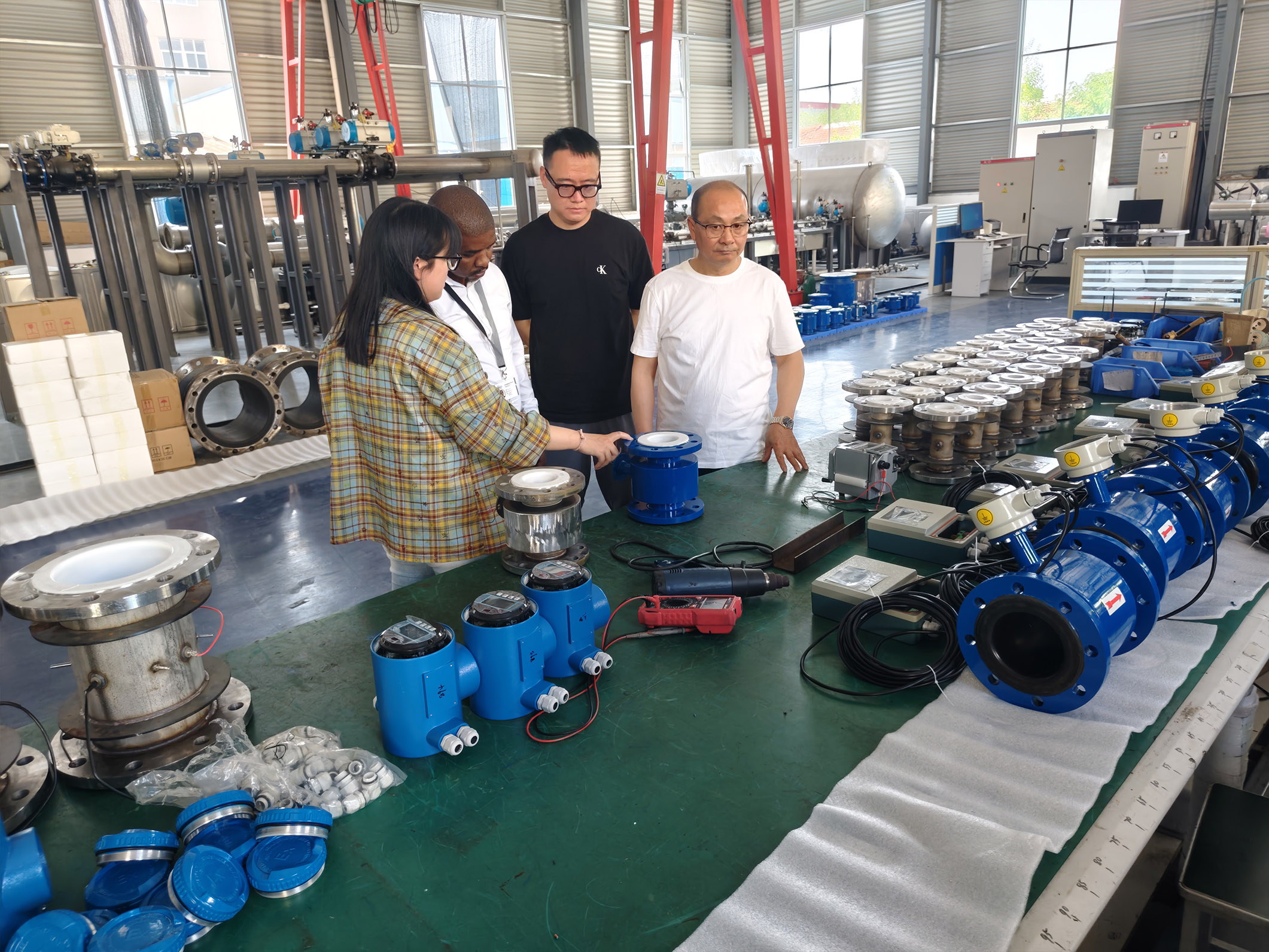 South African customers visit thermocouple factory - 4